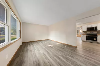 1209 7th Street SE, Waseca, MN 56093 - Photo 11