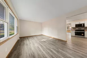 1209 7th St SE, Waseca, MN 56093 - Photo 11