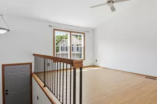 17604 Lorence Way, Eden Prairie, MN 55346 - Photo 5