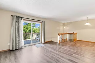3431 Douglas Dr N, Crystal, MN 55422 - Photo 7