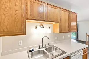 3431 Douglas Dr N, Crystal, MN 55422 - Photo 13