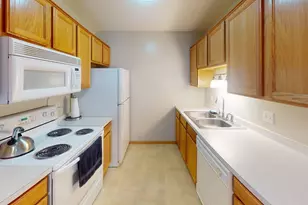 3431 Douglas Dr N, Crystal, MN 55422 - Photo 5