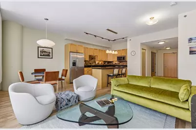 215 10th Avenue S #633, Minneapolis, MN 55415 - Photo 5