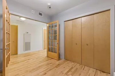 215 10th Avenue S #633, Minneapolis, MN 55415 - Photo 19