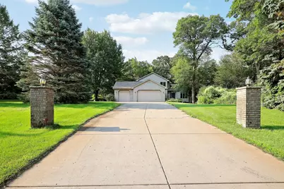 2360 170th Lane NW, Andover, MN 55304 - Photo 3