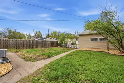 5148 Logan Avenue N, Minneapolis, MN 55430 - Photo 27
