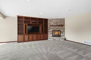 18043 Gladstone Blvd N, Maple Grove, MN 55311 - Photo 51
