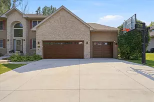 18043 Gladstone Blvd N, Maple Grove, MN 55311 - Photo 7