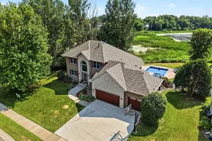 18043 Gladstone Blvd N, Maple Grove, MN 55311 - Photo 73