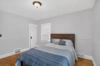 2946 Vincent Avenue N, Minneapolis, MN 55411 - Photo 15