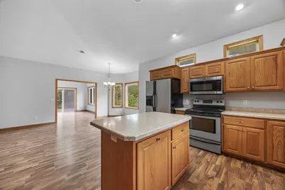 608 Parkview Circle, Delano, MN 55328 - Photo 3