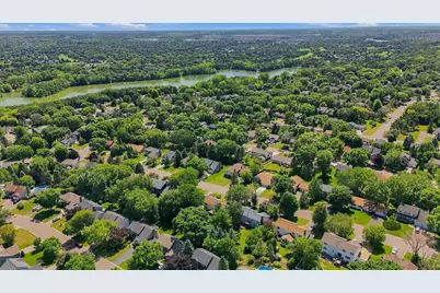 9391 Knighton Road, Woodbury, MN 55125 - Photo 33