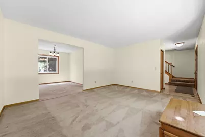 9391 Knighton Road, Woodbury, MN 55125 - Photo 7