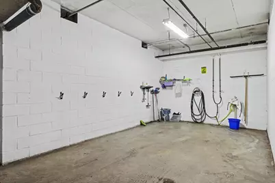 500 County Road B W #204, Roseville, MN 55113 - Photo 23