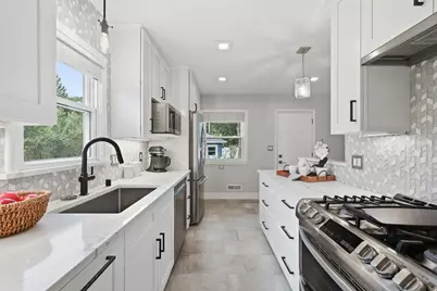 1434 Maryland Avenue S, Saint Louis Park, MN 55426 - Photo 11