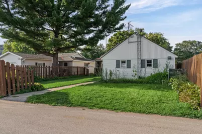 423 S 1st Street, La Crescent, MN 55947 - Photo 29