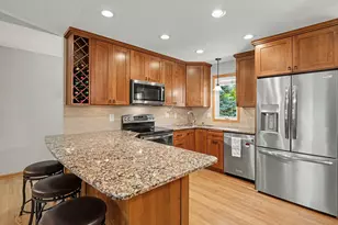 11501 Keating Ave, Burnsville, MN 55337 - Photo 9