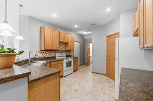 1878 13th St W, Hastings, MN 55033 - Photo 9