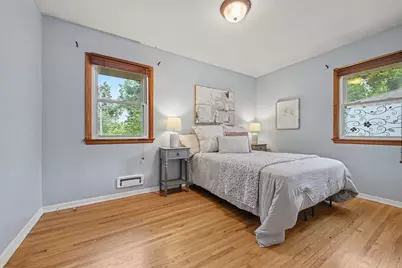 2733 Parkview Boulevard, Robbinsdale, MN 55422 - Photo 9