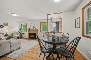 2733 Parkview Blvd, Robbinsdale, MN 55422 - Photo 5