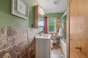 2733 Parkview Blvd, Robbinsdale, MN 55422 - Photo 11