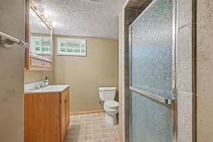 2733 Parkview Blvd, Robbinsdale, MN 55422 - Photo 13