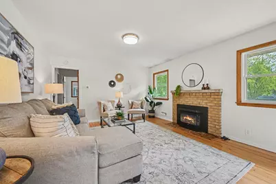 2733 Parkview Boulevard, Robbinsdale, MN 55422 - Photo 3