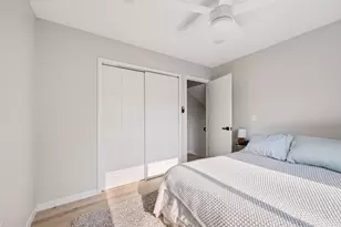 8717 N Maplebrook Cir, Brooklyn Park, MN 55445 - Photo 19