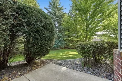 17706 38th Avenue N, Plymouth, MN 55446 - Photo 31