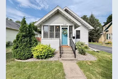 719 N Broadway, Fergus Falls, MN 56537 - Photo 5