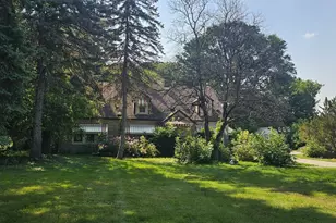 571 Century Ave N, Maplewood, MN 55119 - Photo 9