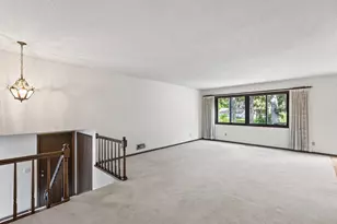 1858 Merrill St, Roseville, MN 55113 - Photo 5