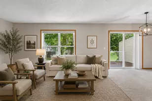 2085 St Johns Ct, Woodbury, MN 55129 - Photo 5