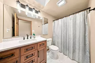 624 Galahad Rd N, Hudson, WI 54016 - Photo 23
