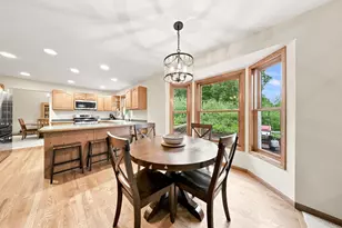 624 Galahad Rd N, Hudson, WI 54016 - Photo 9