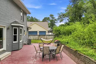 624 Galahad Rd N, Hudson, WI 54016 - Photo 37
