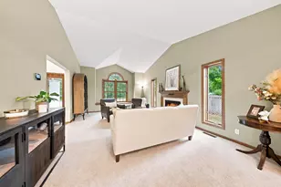 624 Galahad Rd N, Hudson, WI 54016 - Photo 5