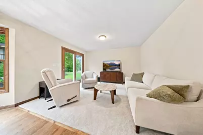 624 Galahad Road N, Hudson, WI 54016 - Photo 15