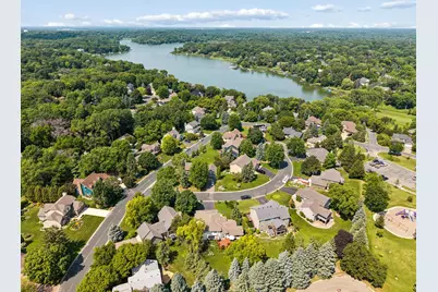 191 South Shore Court, Chanhassen, MN 55317 - Photo 7