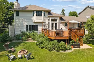191 S Shore Ct, Chanhassen, MN 55317 - Photo 9