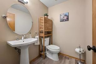 191 S Shore Ct, Chanhassen, MN 55317 - Photo 41