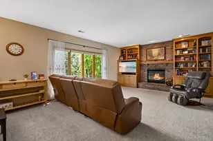 191 S Shore Ct, Chanhassen, MN 55317 - Photo 35