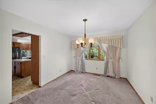 2466 Highview Ln SW, Rochester, MN 55902 - Photo 7