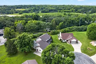 2466 Highview Ln SW, Rochester, MN 55902 - Photo 47