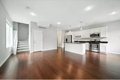 600 W 32nd Street #3, Minneapolis, MN 55408 - Photo 5