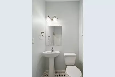 600 W 32nd Street #3, Minneapolis, MN 55408 - Photo 11