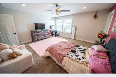 1017 Chester Ave SE, Rochester, MN 55904 - Photo 47