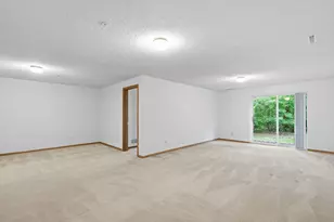 3936 Everest Ln N, Plymouth, MN 55446 - Photo 33