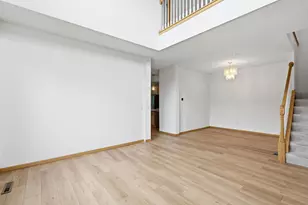 3936 Everest Ln N, Plymouth, MN 55446 - Photo 7
