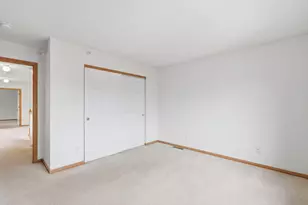 3936 Everest Ln N, Plymouth, MN 55446 - Photo 29